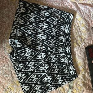 Brand new with tags Tahiri 🩳